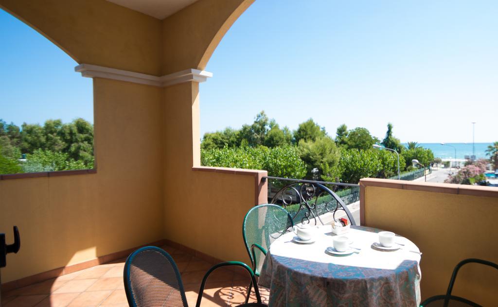 Hotel Costazzurra 葛伦坦马勒 外观 照片
