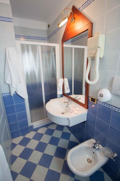 Hotel Costazzurra 葛伦坦马勒 客房 照片