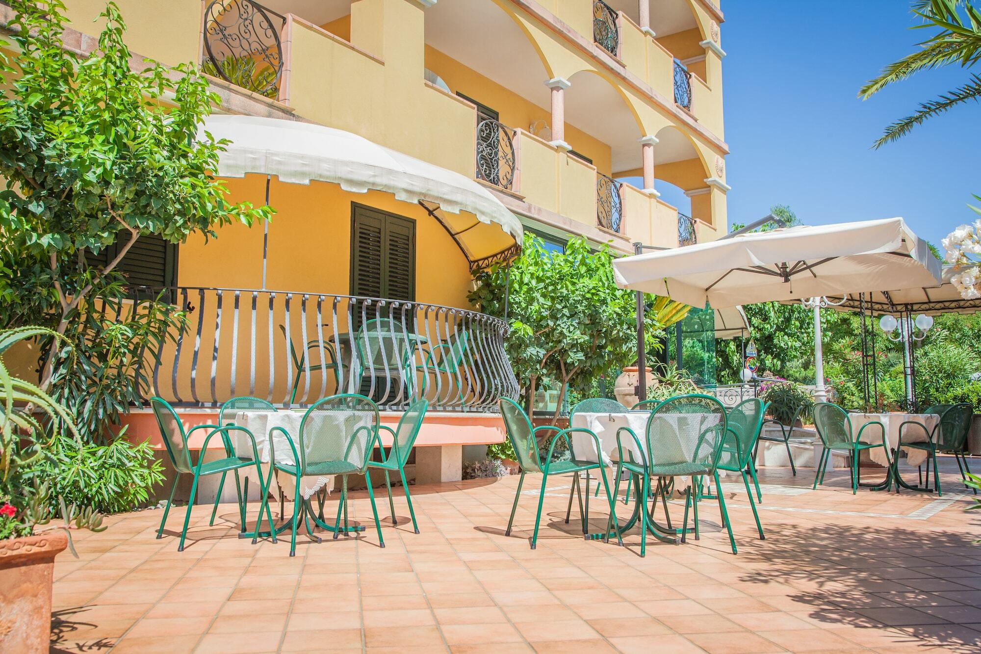 Hotel Costazzurra 葛伦坦马勒 外观 照片